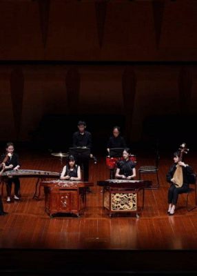 Pang Ziyi's Melodies of Moonlight Concert Sparks Debate on Tradition vs. Innovation in Chinese Music